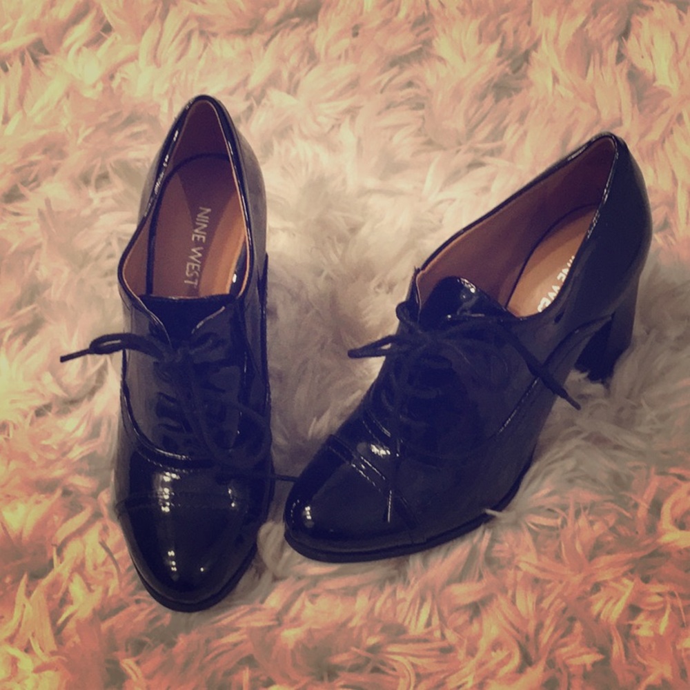 Nine West Black Oxford Heel Pumps